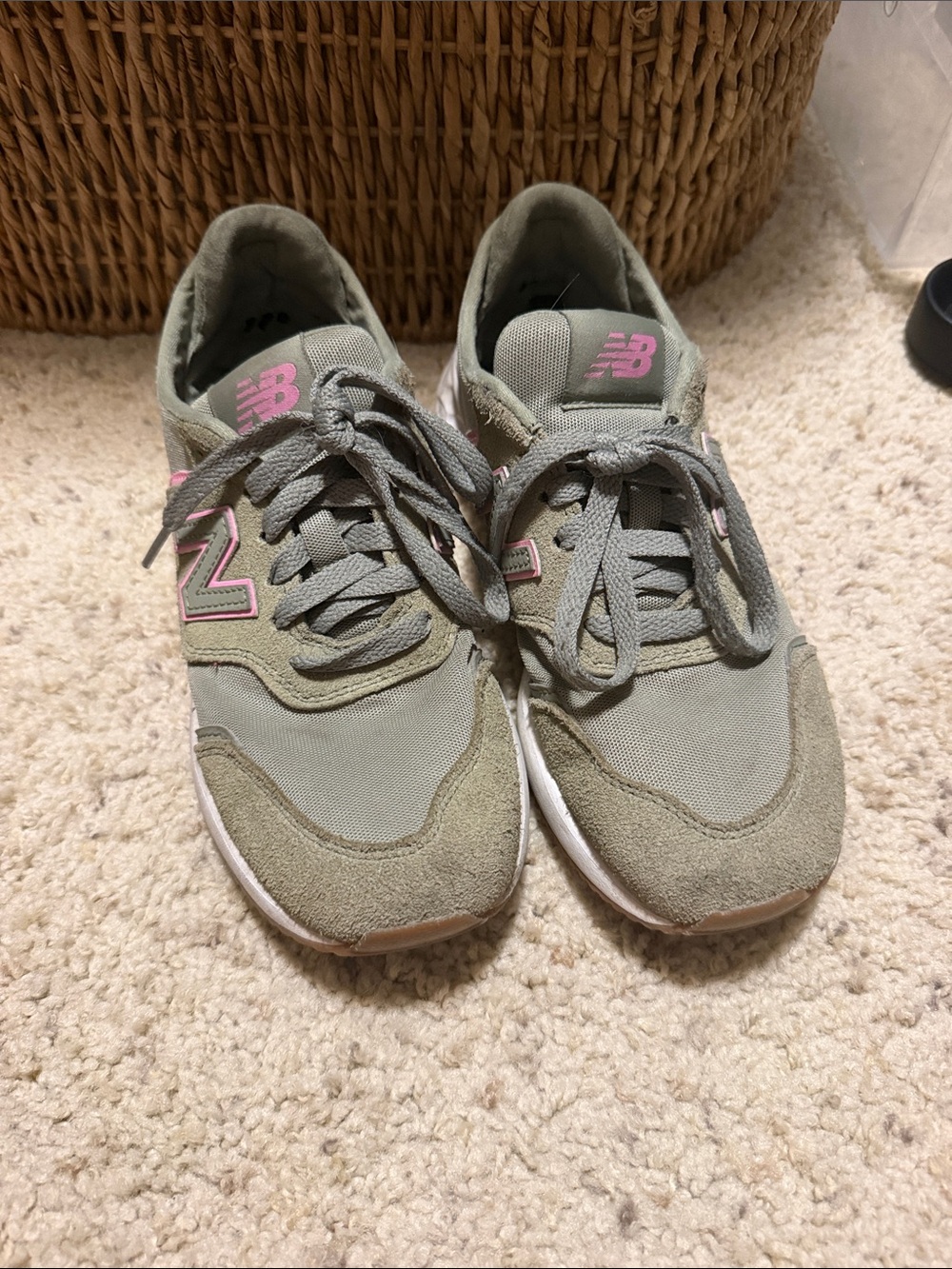 New Balance Women's Olive Green Athletic Sneakers with Pink Logo